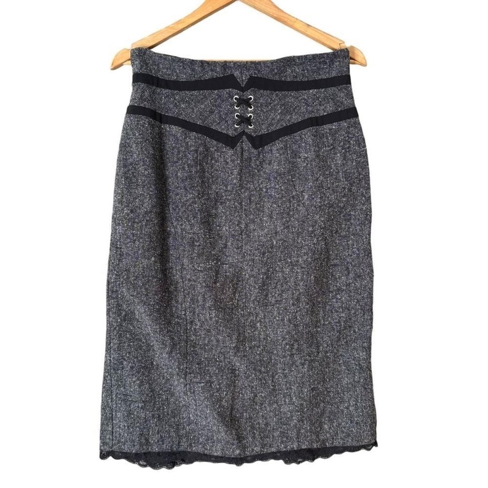 Classic Gray Tweed Pencil Skirt with Black Trim